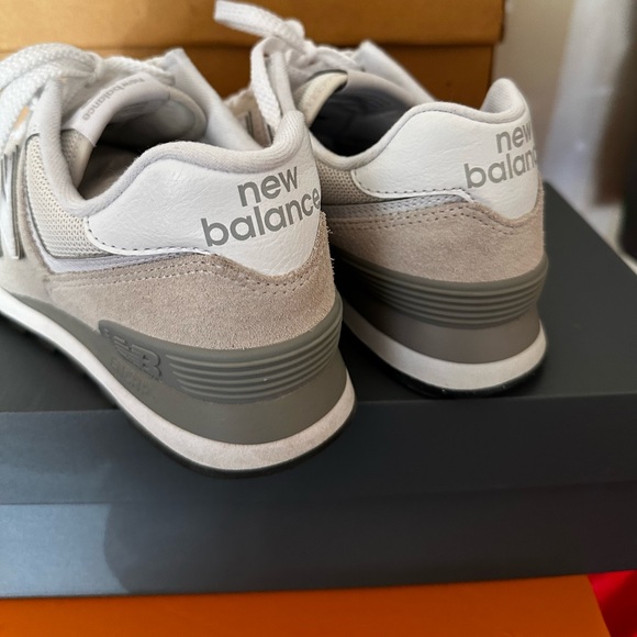 New Balance 574 Core - Picture 3 of 4